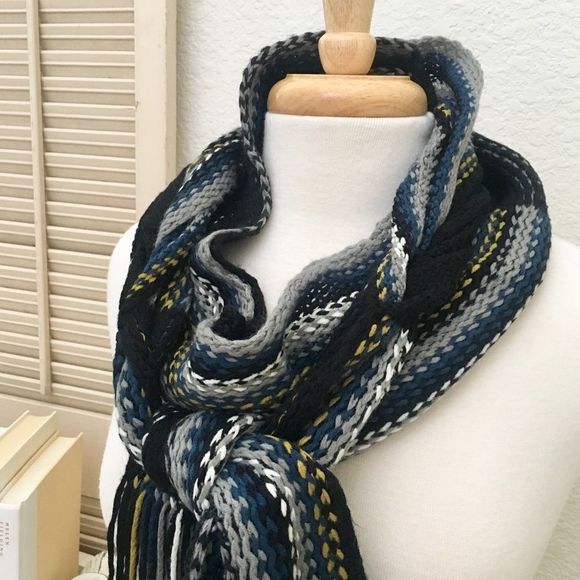 NWT Long Striped Sweater Knit Winter Scarf, Fringe Ends - Picture 1 of 7
